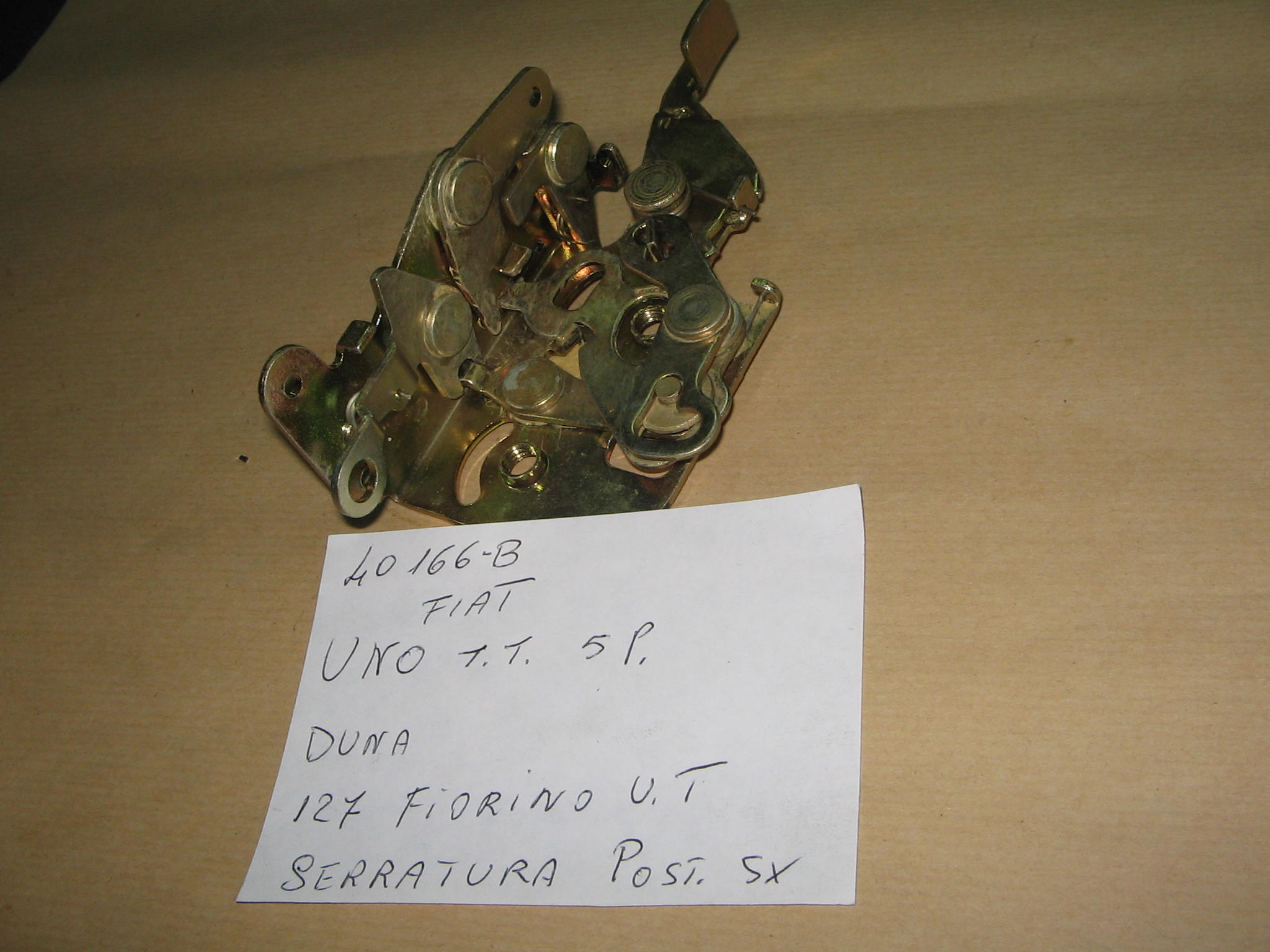 FIAT UNO T.T.5 P -DUNA-127 FIORINO U.T. SER.POST.SX N20647